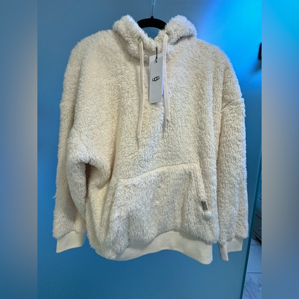 UGG Sherpa Hoodie, NWT, Medium